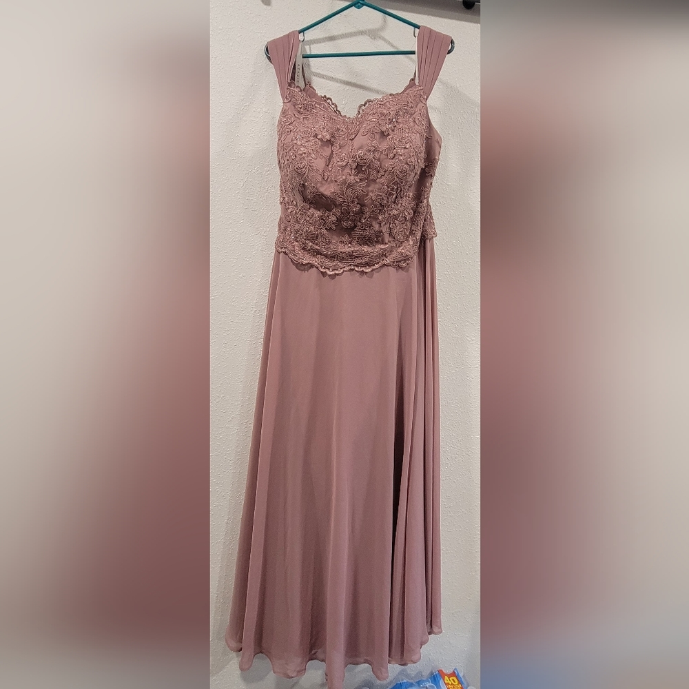 Azazie Fisher Mother of the Bride Vintage Mauve